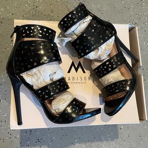 🖤 Black high sandals 🖤